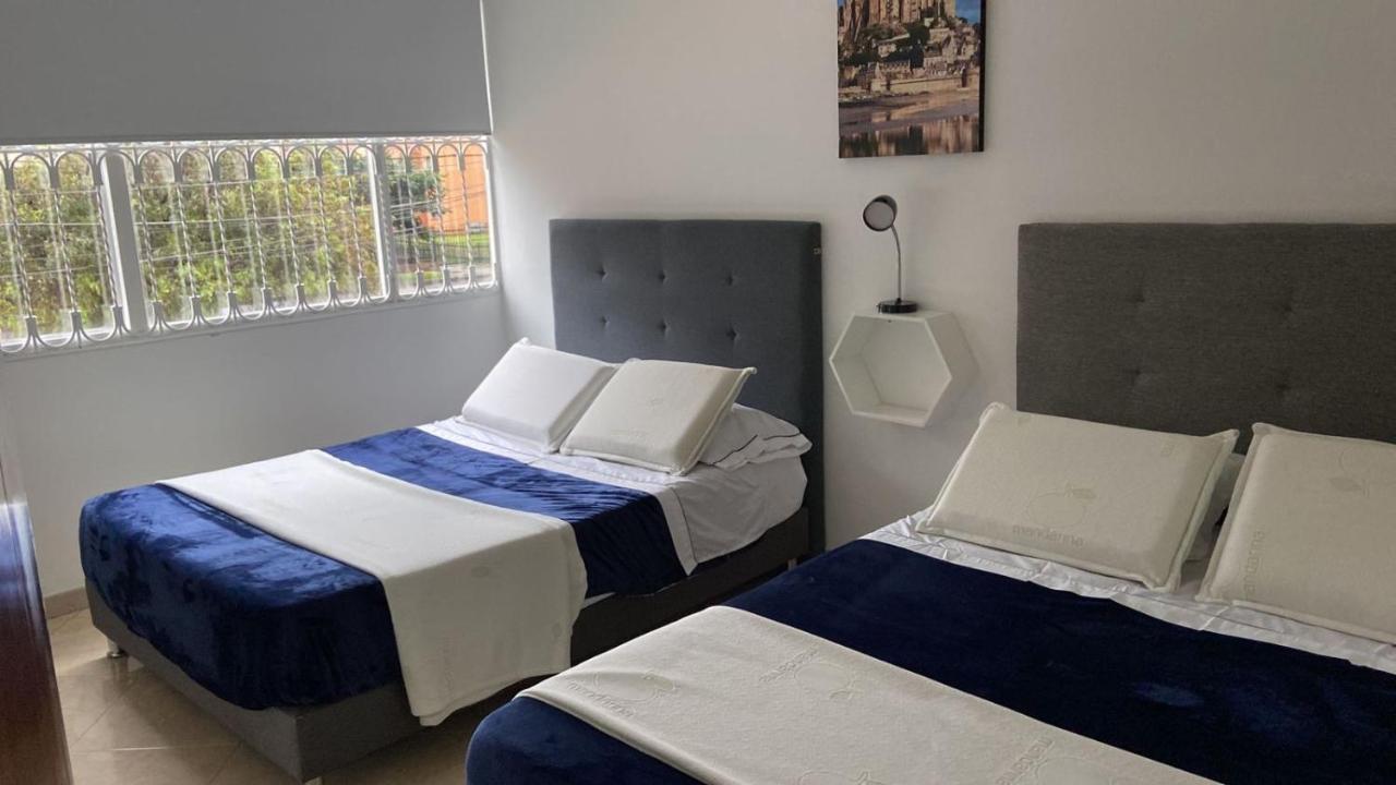 C Hotelera Rey.Es Bogota Bagian luar foto